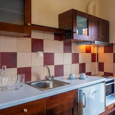 Erasmion Apartment